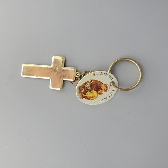 St. Anthony Goldtone Blue Keychain - Picture 3 of 6